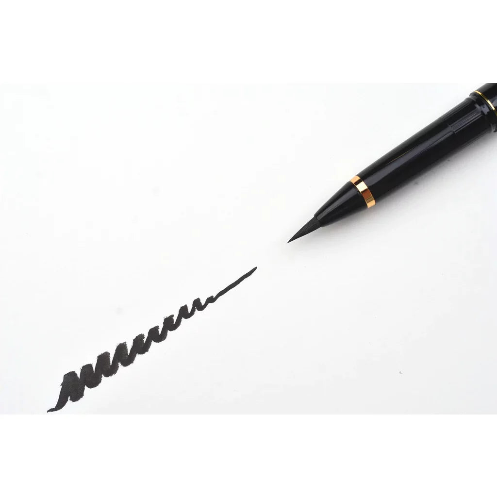 Kuretake Brush Pen Gold & Black Leather Pattern (+3 Ink Pen Refills)
